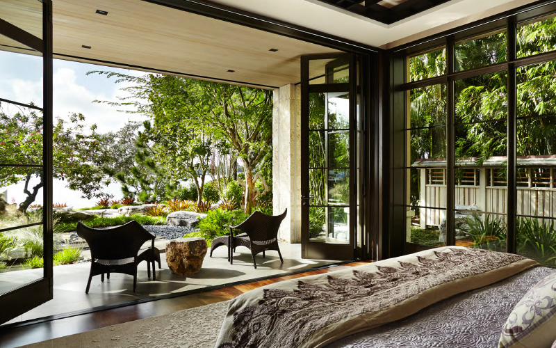 Panoramic windows and doors for breathtaking views, Photographed by © Sargent Photo